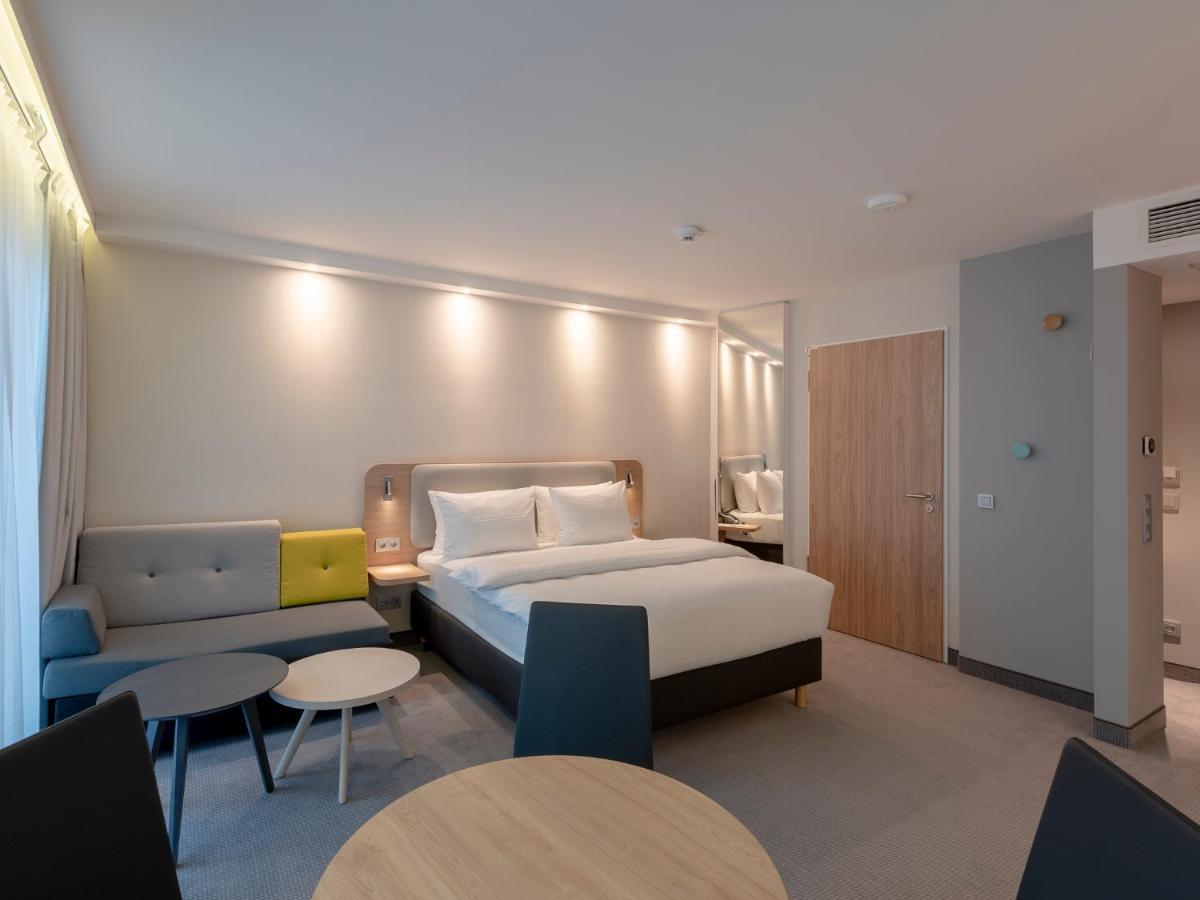 Holiday Inn Express - Offenbach By Ihg Kültér fotó