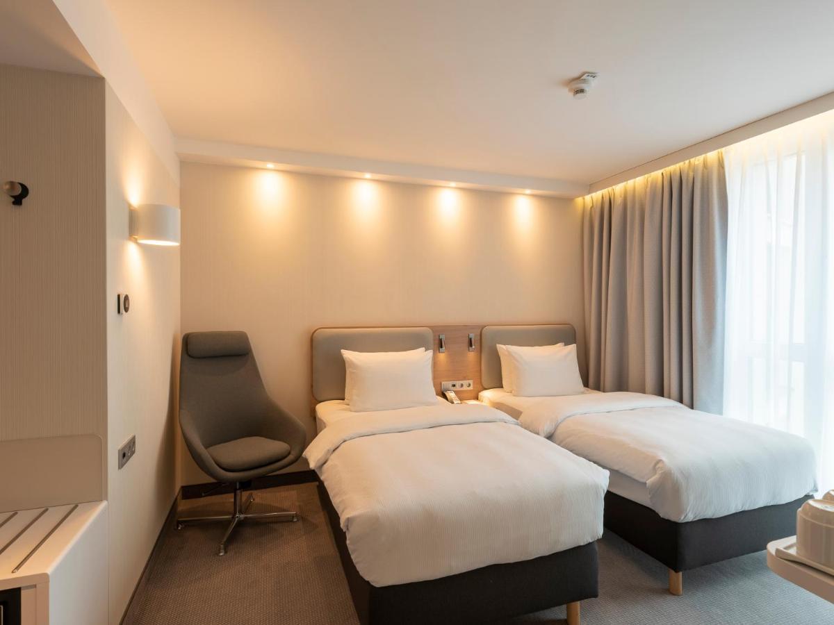 Holiday Inn Express - Offenbach By Ihg Kültér fotó